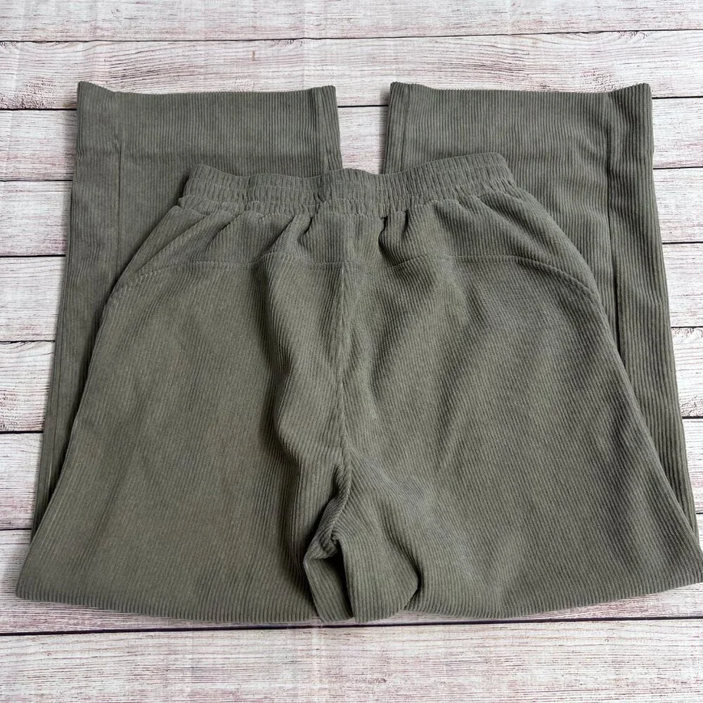 Halara High Waisted Pocket Straight Leg Mop Corduroy Casual Pants Size Small‎